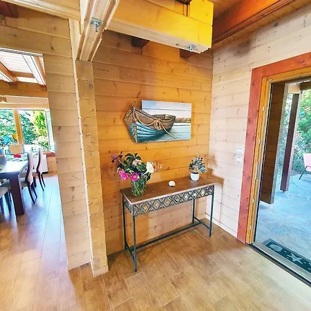 Luxury Wooden With Pool, The Nest * Kato Korakiana