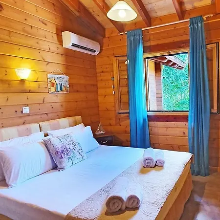 Luxury Wooden With Pool, The Nest 빌라