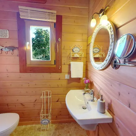 Luxury Wooden With Pool, The Nest * Kato Korakiana