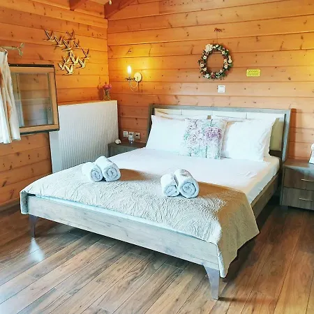 Luxury Wooden With Pool, The Nest 빌라